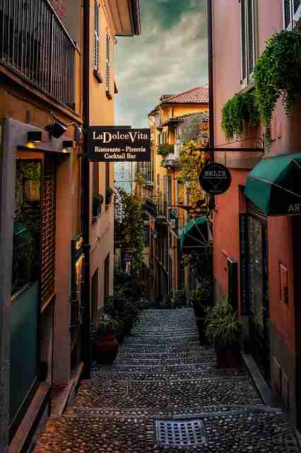 欧美一区二区三区如何快速收藏影片?-热播榜单